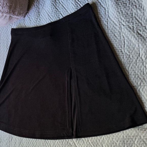 J valdi Dresses & Skirts - Elegant Black Women's Skirt